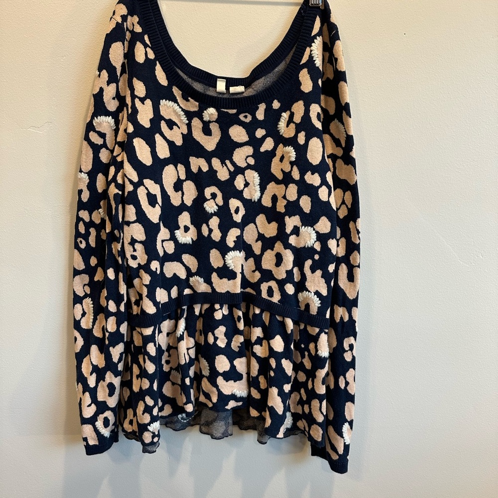 Moth Leopard Print Sweater‎ with Ruffle Hem